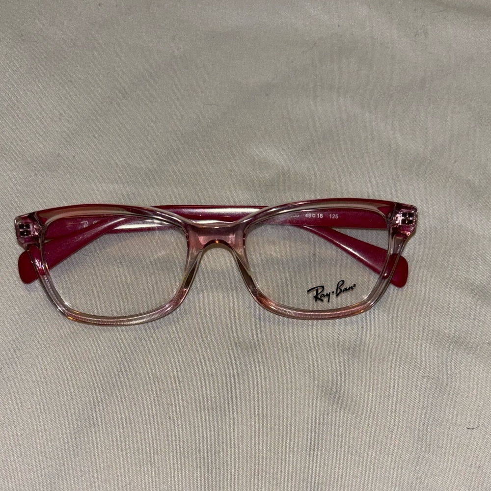 Rayaban glasses!